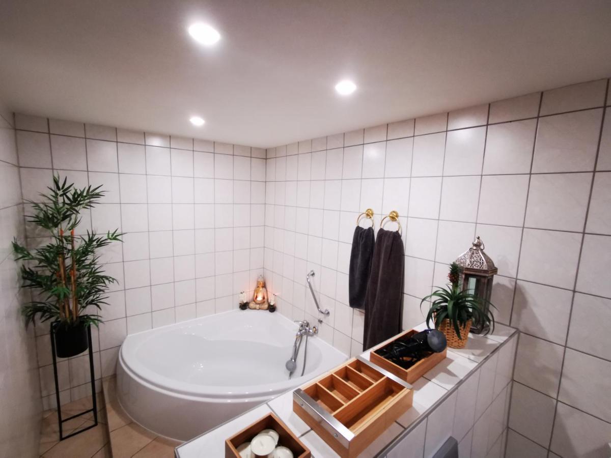 Fewo Pfaelzer Felsenlandschaft Pirmasens Esterno foto